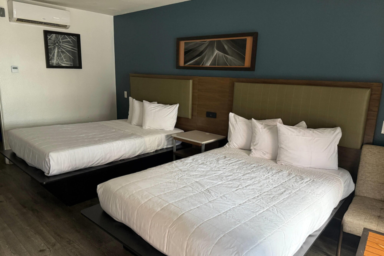Bedroom 3, DTLV, a Baymont by Wyndham, Clark