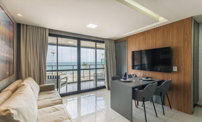 Living area 4, Convenience and Comfort 90m From Farol da Barra Beach - Hbas, Salvador
