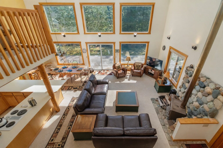 Living area 5, Pine Tree Cottage 3 Bedroom Home by NW Comfy Cabins by RedAwning, Chelan