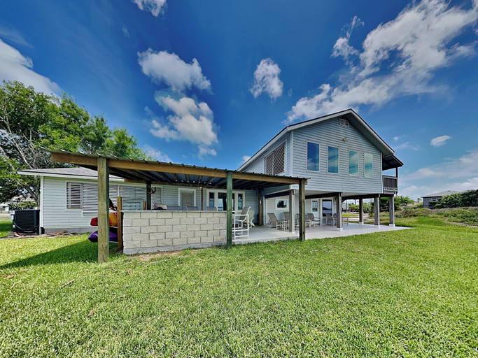 Exterior & Views 2, 7 Palms by Miss Kitty’s, Aransas