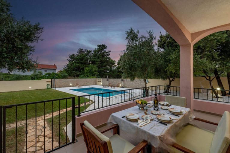 Others 5, Villa Fresia Zadarvillas, Vir