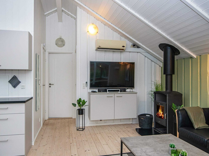 Others 4, 6 Person Holiday Home in Hovborg, Vejen