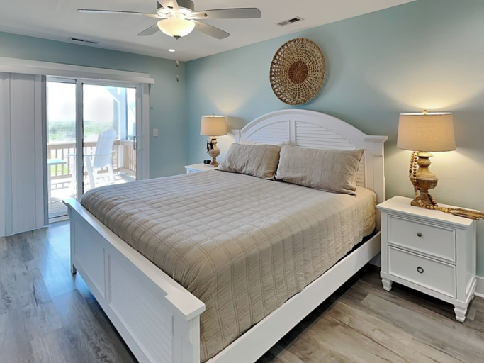 Bedroom 3, 603 Salty Breeze by Topsail Realty, Pender