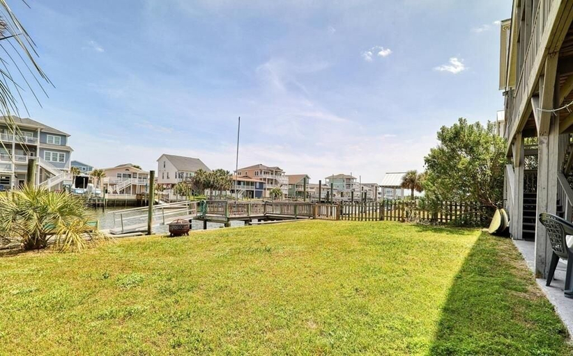 Property grounds 3, Changes In Latitude 6 Bedroom Home by RedAwning, Brunswick