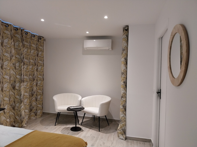 Bedroom 5, CASA DI RAMATTA CHEZ L'APICULTRICE, Corse-du-Sud