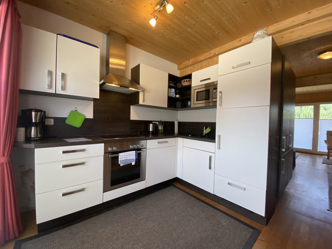 Others 4, Attractive chalet with infrared sauna, Murtal