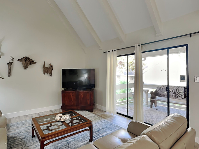 Others 5, Seascape Golf Villas #4C, Walton
