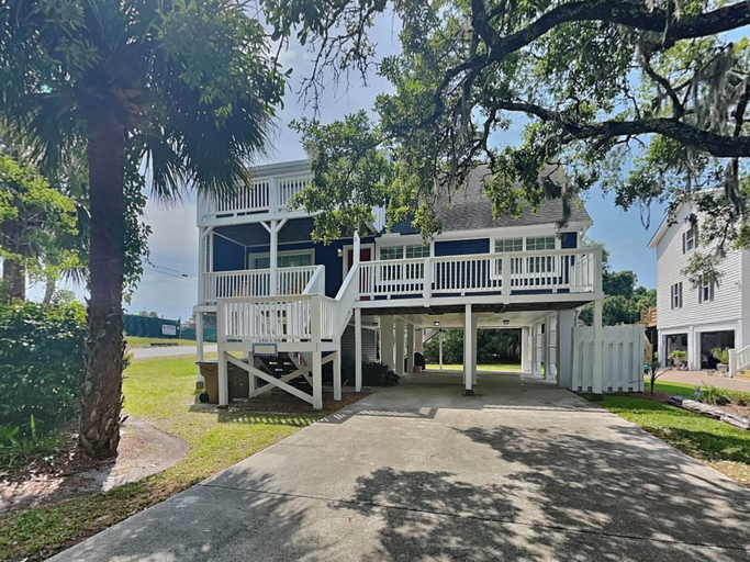 Exterior & Views 2, Sea Walk Cottage by Tybee Vacation Rentals, Chatham