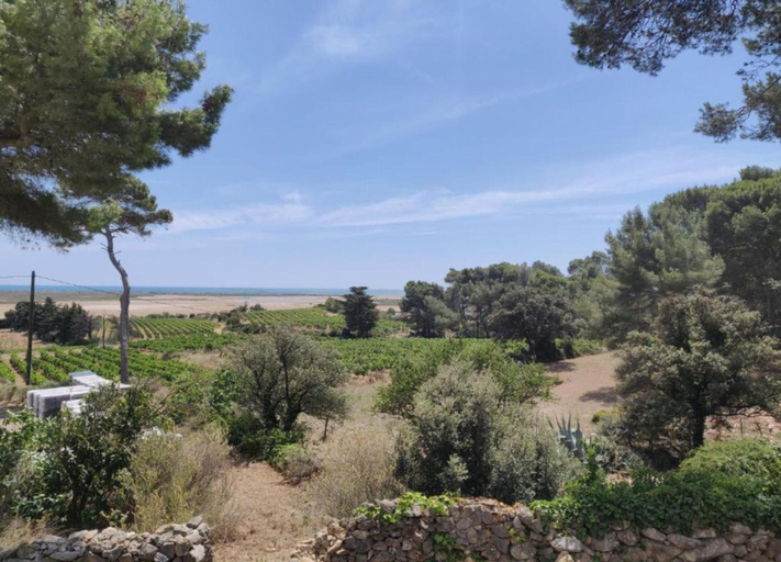 Others 5, Sunny Villa Near Valras Beach, Hérault