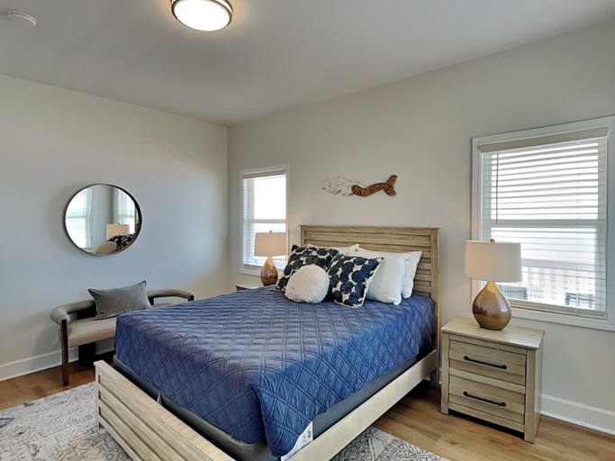 Bedroom 3, Pelican Landing by Topsail Realty