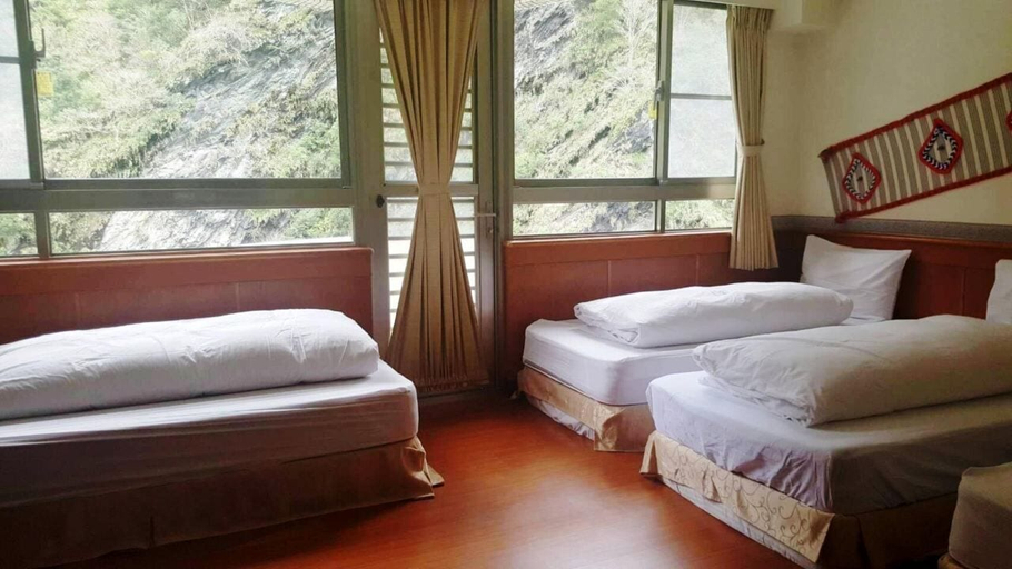 Bedroom 3, tienhsiang youth activity center, Hualien