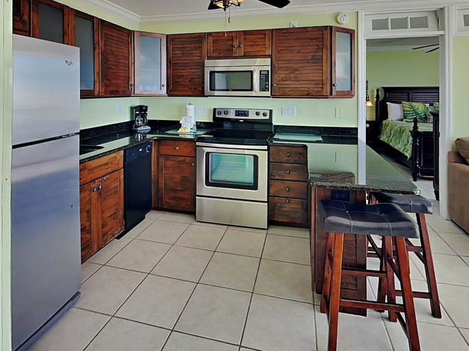 Others 5, Estero Beach & Tennis 805A by Distinctive Beach Rentals, Lee