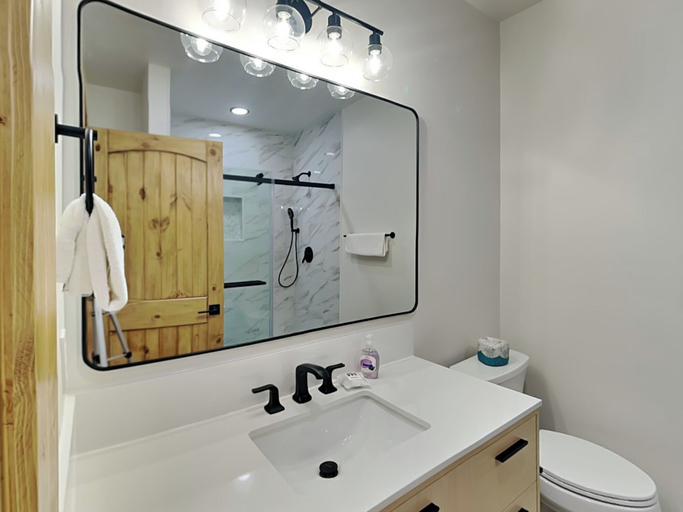 Property amenity 4, Golden Crest, Garrett