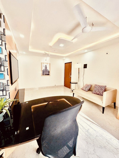 Living area 4, Luxury 1401 Pixiestays With Free Parking, Mumbai Suburban