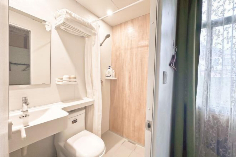 Bathroom 4, Meet Snow Mountain Boutique Residence, Nyingtri