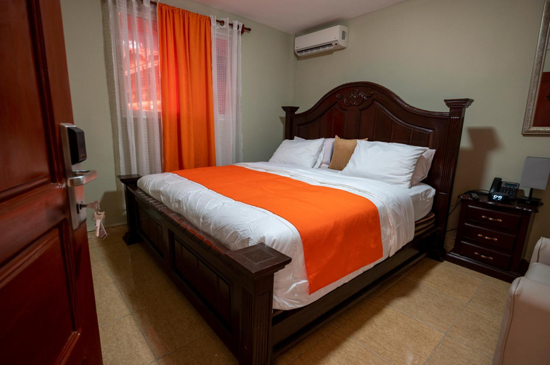 Bedroom, Vivy Hill's Hotel, Port-au-Prince