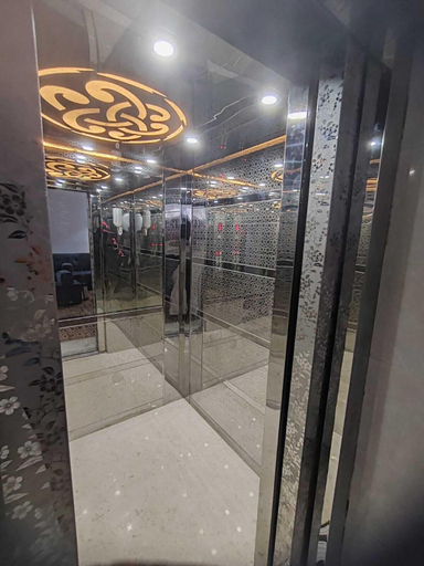 Elevator 4, Nozol Luluat Sultanah Hostel, Al Madinah Al Munawwarah