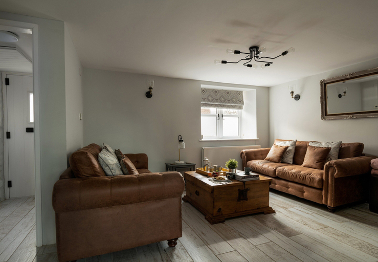 Living room 5, Charming Cottage in Caerway, No Deposit, Flintshire
