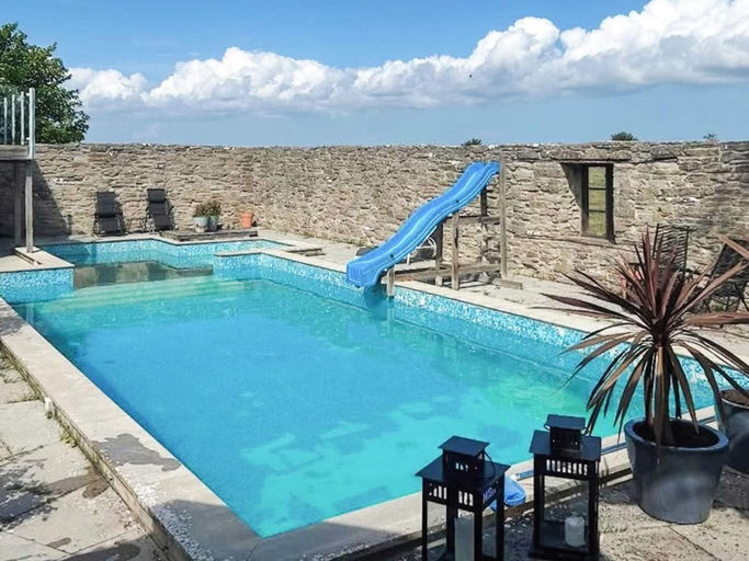 Pool 4, 4 Person Holiday Home in Morbylanga, Mörbylånga