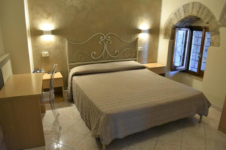 Bedroom 3, Camere Santa Chiara, Perugia