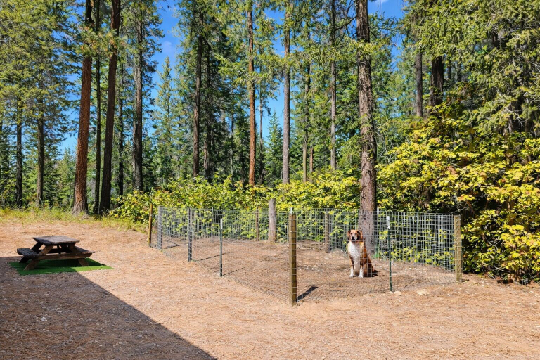 Property grounds 5, Thyme Out 2 Bedroom Home by NW Comfy Cabins by RedAwning, Chelan