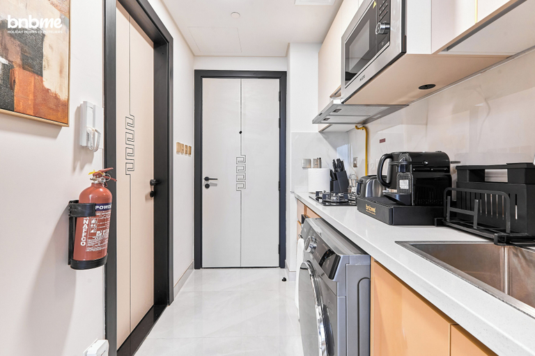 Private kitchen 3, bnbme - Skyz By Danube, Dubai