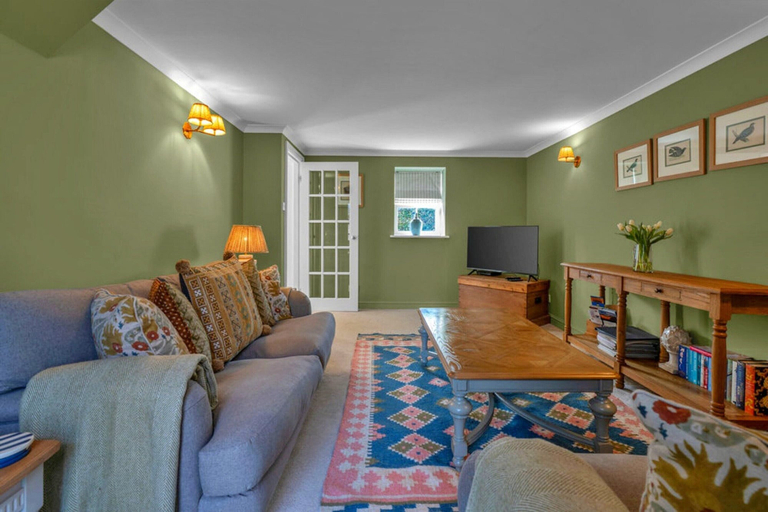 Living room 4, Cottage in Kelso With Scenic Countryside Views, Scottish Borders