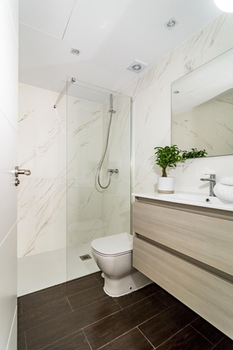 Bathroom 4, Djc- Modern 2 Bedroom Apartment Close to Beach, Málaga