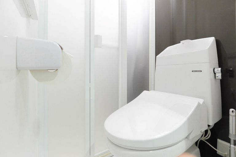 Bathroom 3, RIZOTIA HAKUSAN by Tranova, Bunkyō