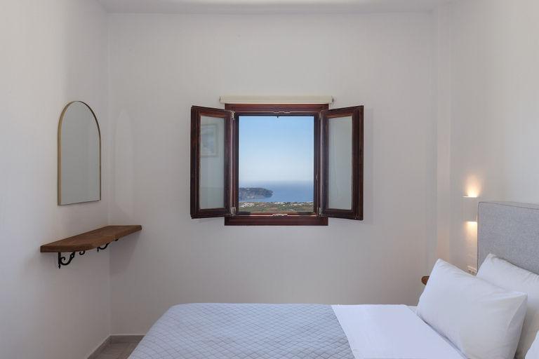 Room 4, One Bedroom Apartment-sleeps 4 -sea View-parking, South Aegean
