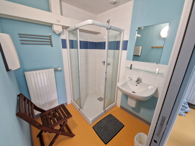 Bathroom, Ostal Scrignac - Gîte d'étape de la Gare, Finistère
