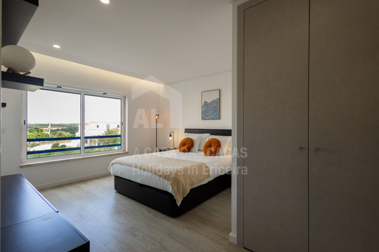 Room 4, Terence Apartment by Acasadascasas, Mafra