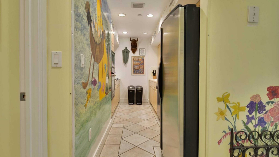 Interior 3, Truman's Hideaway by Avantstay Top Location w/ Patio, Bbq, Shared Pool Month Long Stays, Monroe