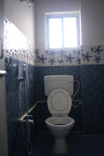 Bathroom 3, Shivalik stays, Jorhat