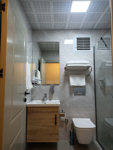 Bathroom 5, KONFOR HOTEL, Antalya