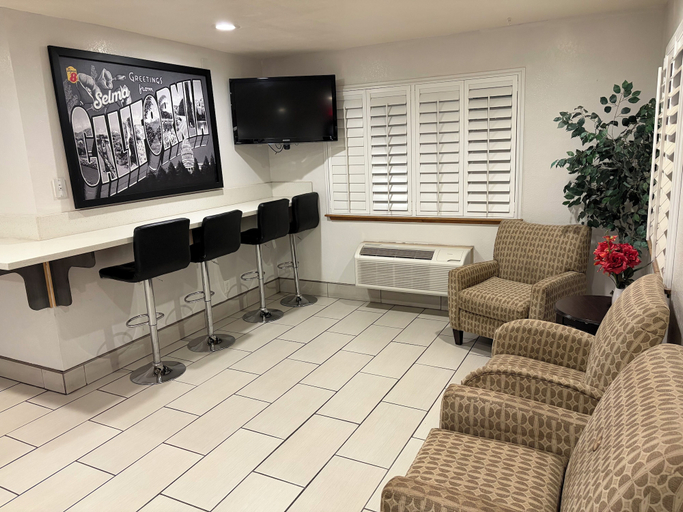 Others 5, Super 8 by Wyndham Selma/Fresno Area, Fresno