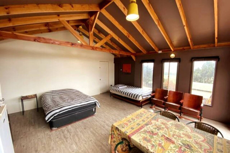 Room 4, Buho Cabin Studio BBQ Kitchen Parking Pool, Elqui
