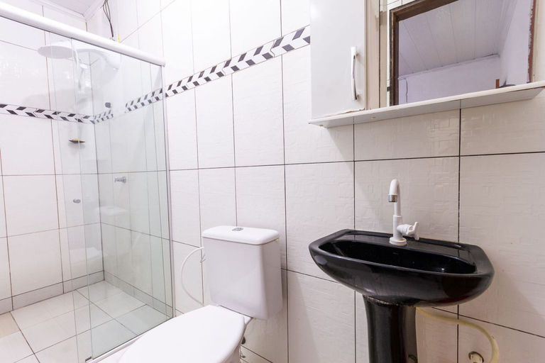 Room 5, Casa Climatizada a 400m da Praia no Centro, São Miguel dos Milagres