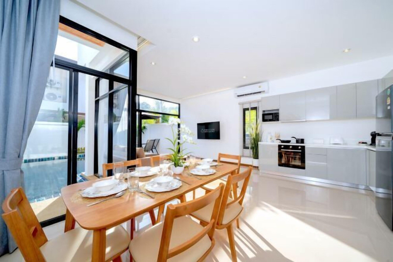 Room 4, Goldena Twin Private Villas Kamala, Pulau Phuket