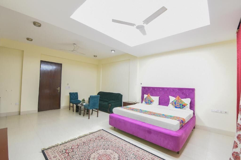 Bedroom 1, The Hotel Am Bliss, Gurgaon
