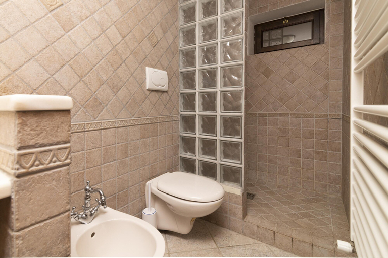 Bathroom 5, Appartamento Tenuta di Litiano, Grosseto