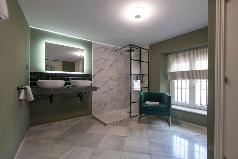 Bathroom 5, Boutique Suites, Cádiz