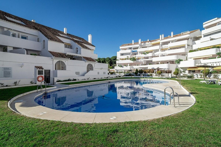 Sport & Beauty 5, Eld1-stunning 2 Bedroom Penthouse in Puerto Banus, Málaga