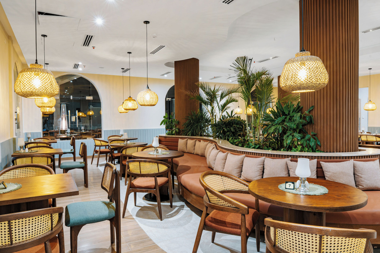 Food & Drinks 5, Diamond Beach, Al-Qusayr