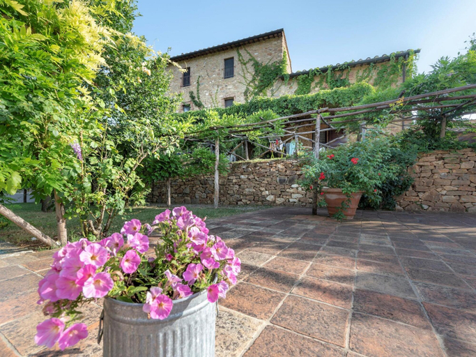 Others 4, Apartment in Chianti With Pool ID 452, Siena
