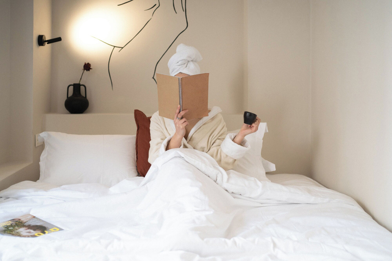 Room 5, Finders Ermou Suites, Attica