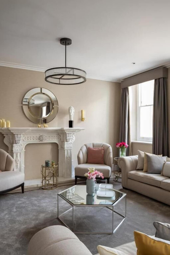 Living area 2, Charles of Mayfair, London