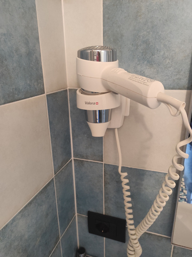 Bathroom amenities, Porticciolo del Campanello, Verona