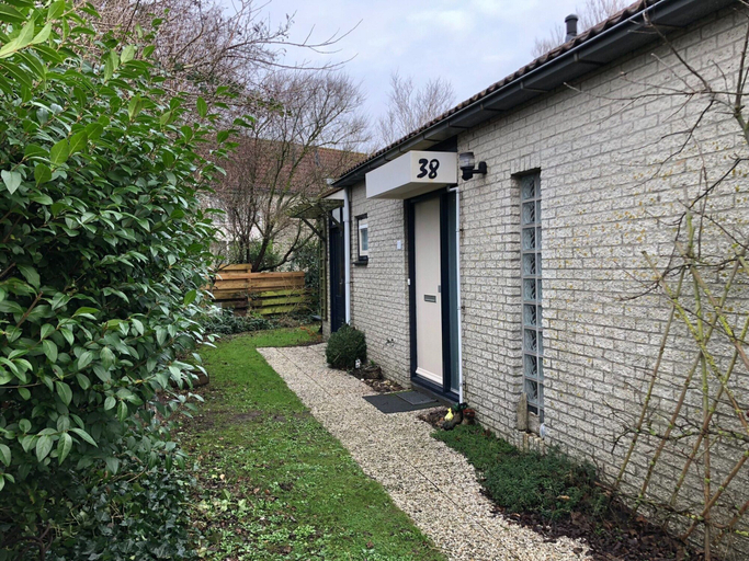 Exterior & Views 2, Chic Beachside Stay w/ Sauna, Den Helder