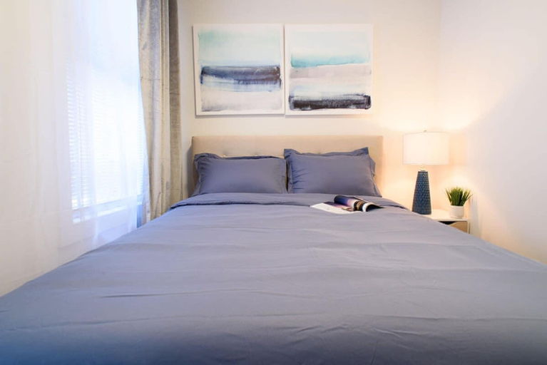 Room 3, 39-1 Renovated 3BR Prime Hudson Yardsarea, New York
